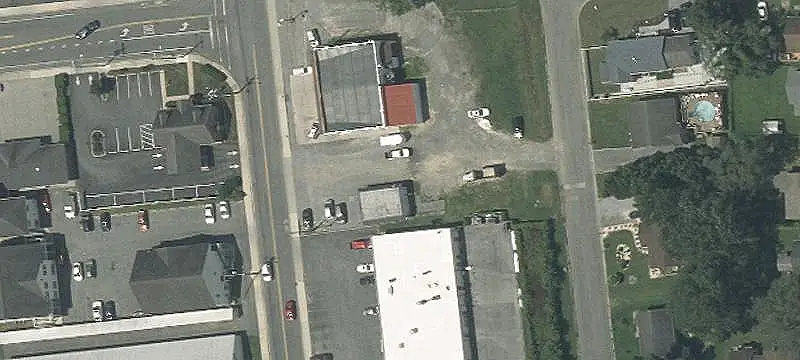 Freestanding Storefront Property