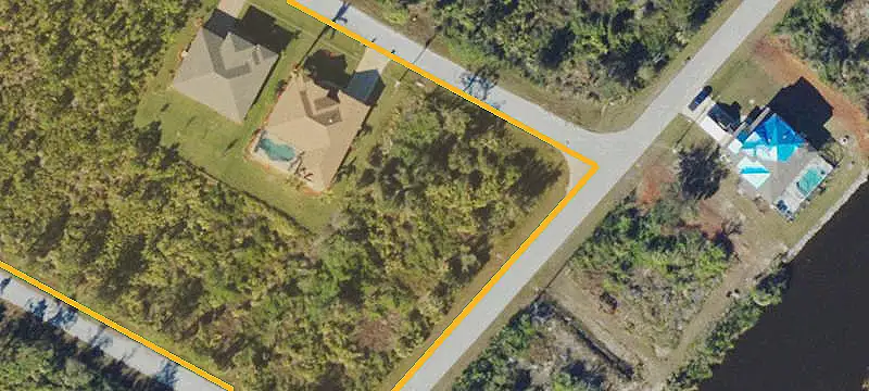 Lots/Land