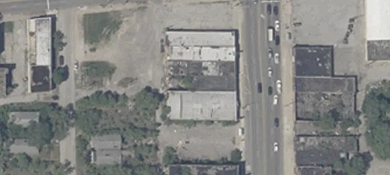 Storefront Property with Open Canvas