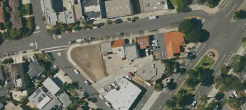 Mixed-Use Property with Live-Work Flexibility