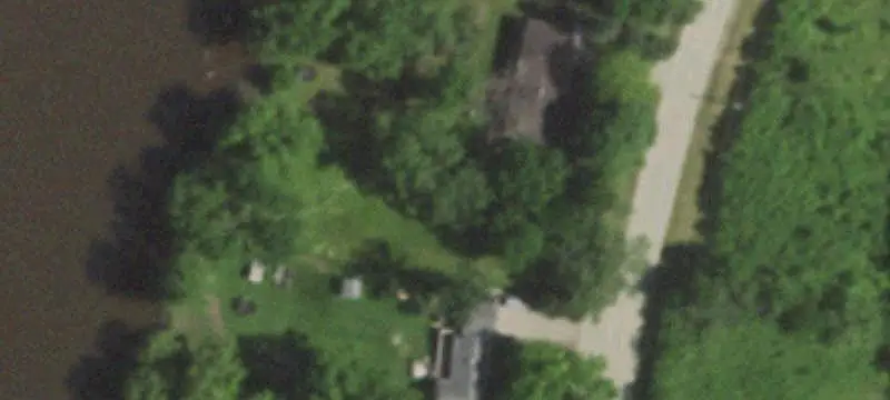 Lots & Acreage / City