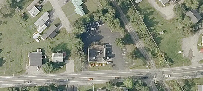 Conventional Restaurant with Drive-Up Window