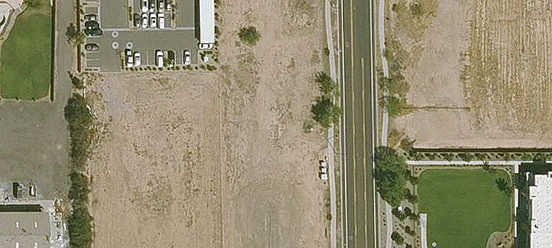 Medical-Oriented Commercial Land