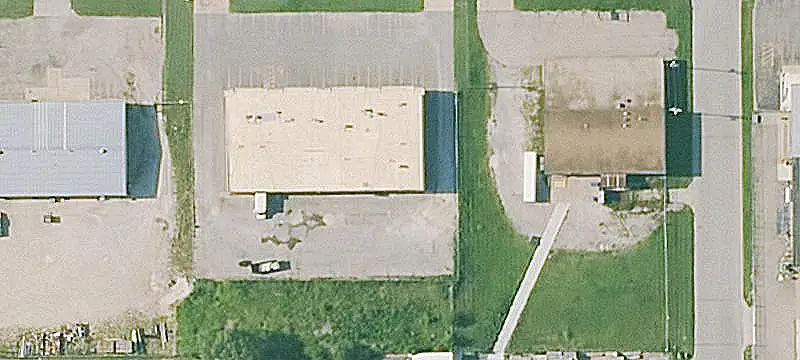 Eight-Bay Industrial Warehouse