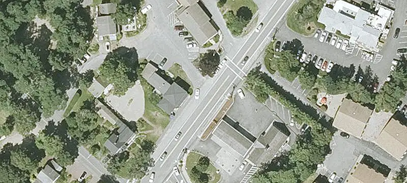 Level Commercial Land