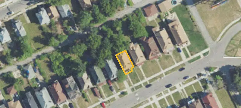 Renovated Duplex with Two Units