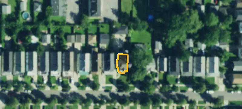 Multifamily Property with 4-Car Garage
