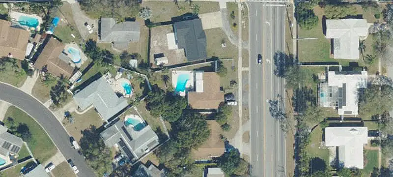 Single-Tenant Office Unit