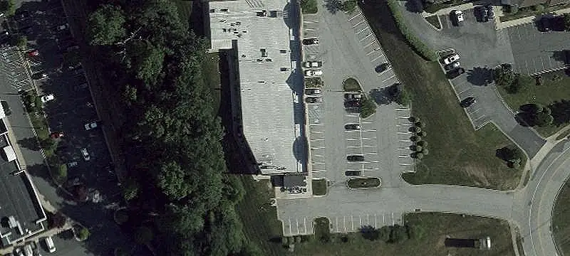 Endcap Retail Space