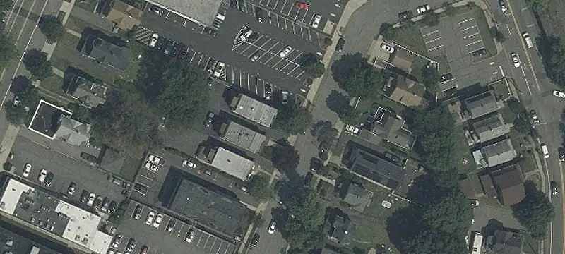 Duplex with Transit Access