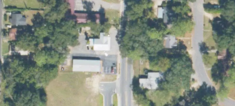 Commercial Land Near Coffee Shop