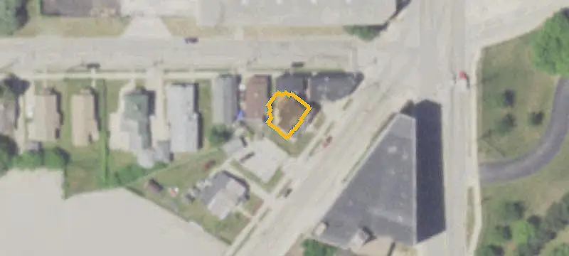 Mixed-Use Restaurant Property