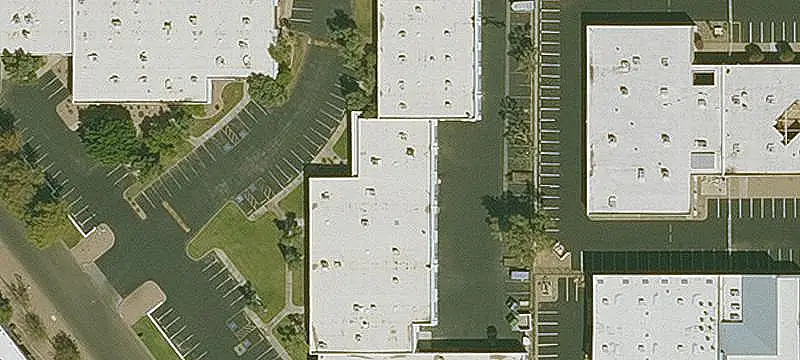 Flex Space with Grade-Level Loading