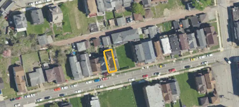 Six-Unit Townhome Apartment Building