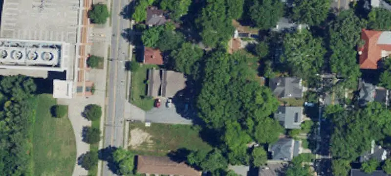 5-Unit Apartment Building