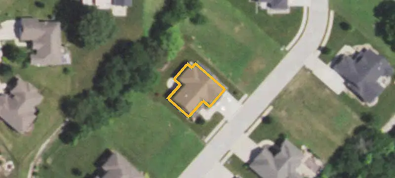 Land / Lots & Land