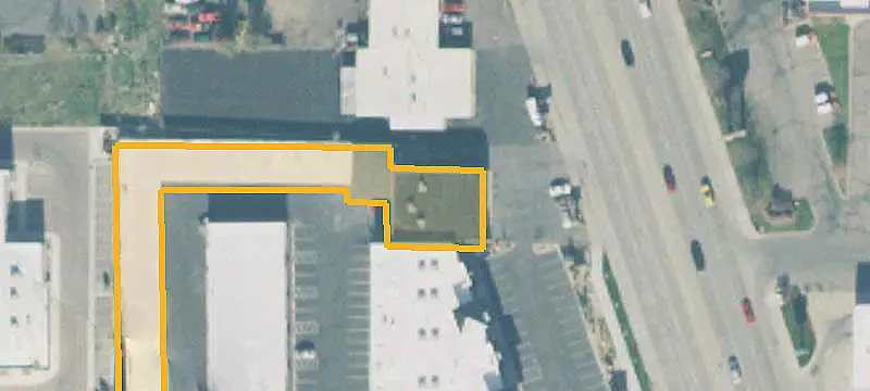Retail Space with Ample Parking