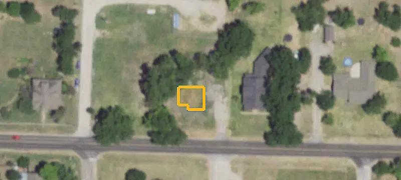 Commercial Land with Shop