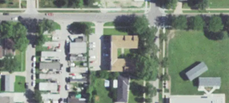 13-Unit Apartment Building with Laundry