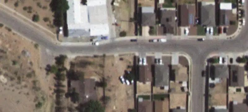 6-Unit Apartment Building