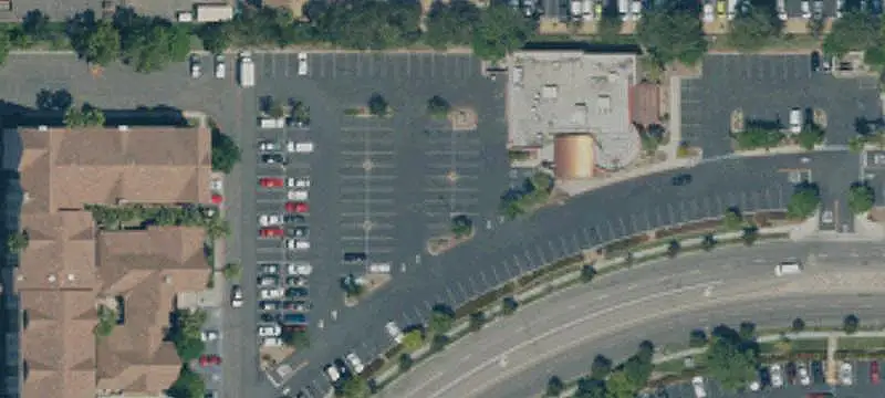 Retail Space with Easy Access