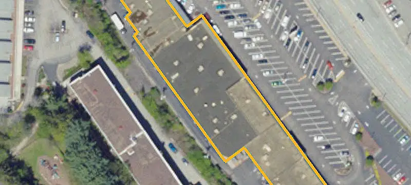 Unanchored Strip Mall