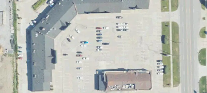 Shopping Center Retail Suites