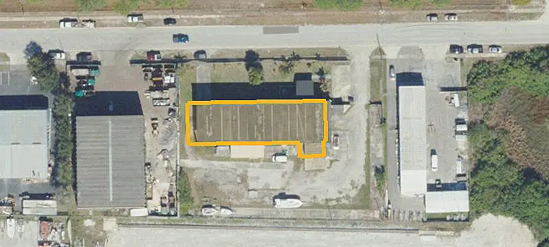 Industrial Boat Repair Facility