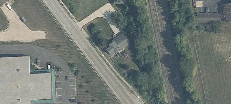 Commercial Land at Signalized Intersection