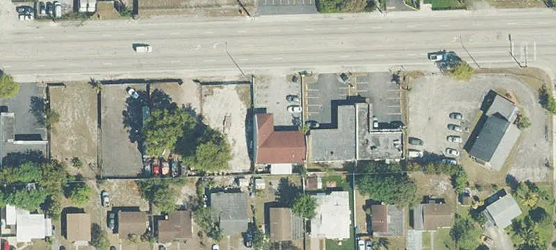 Four-Unit Retail Strip Center