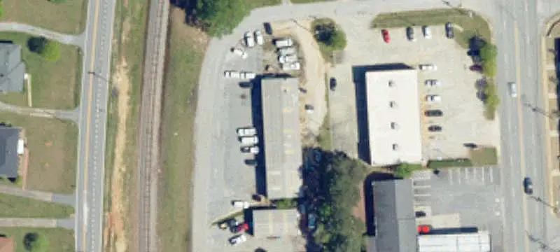 End-Unit Commercial Kitchen
