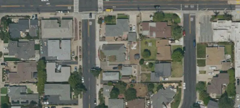 Remodeled Duplex with Private Parking
