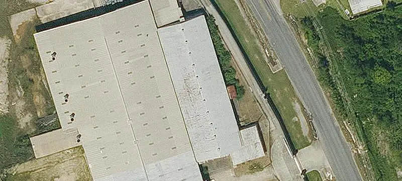Dock-High Industrial Warehouse
