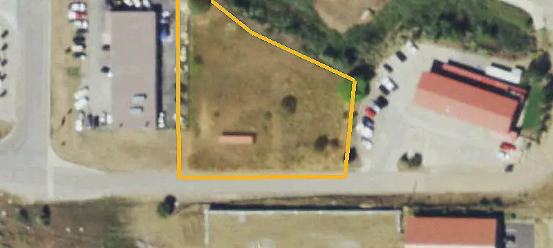 Commercial Land with Water Taps
