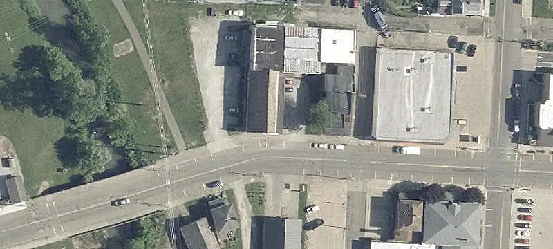 15-Unit Apartment Building