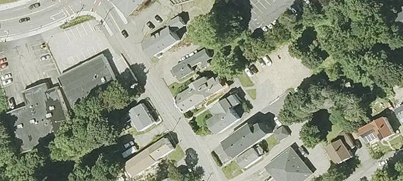 11-Unit Apartment Buildings