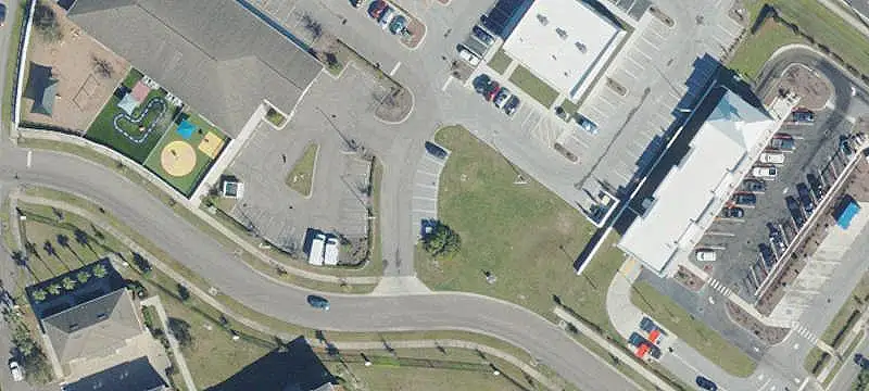 Commercial Land Near Retail