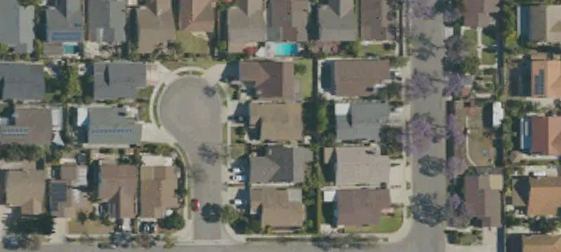 Vacant Duplex with Garages