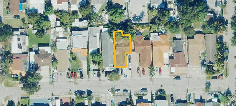 Two-Unit Duplex with Mixed Layouts
