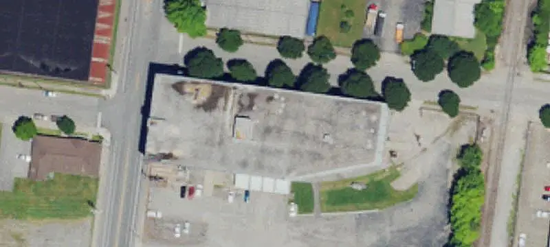 Large Warehouse with Loading Docks