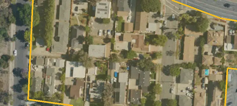Renovated Duplex with Private Yard