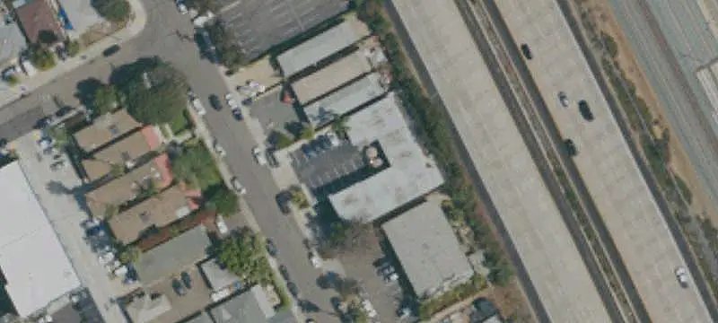 Renovated 16-Unit Apartment Building