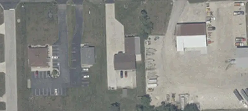 Office Units on Large Lot