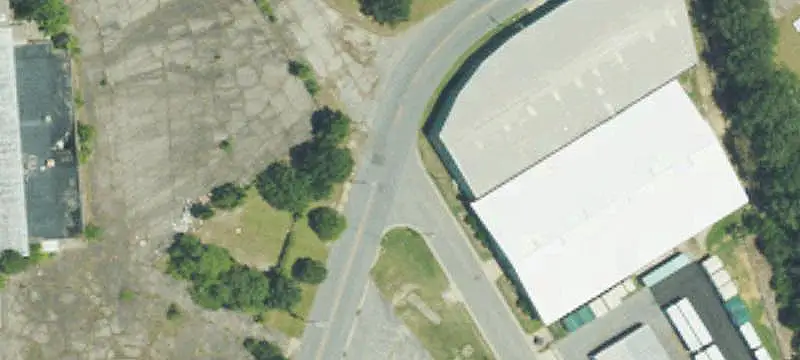 Quick-Service Restaurant with Expansion Space