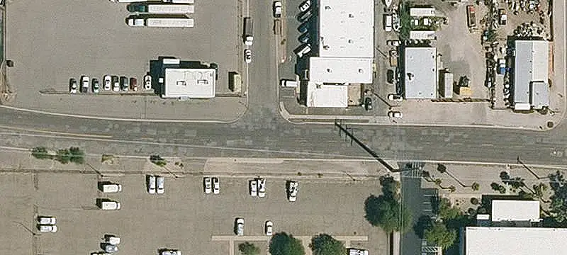 Flex Space With Fenced Yard
