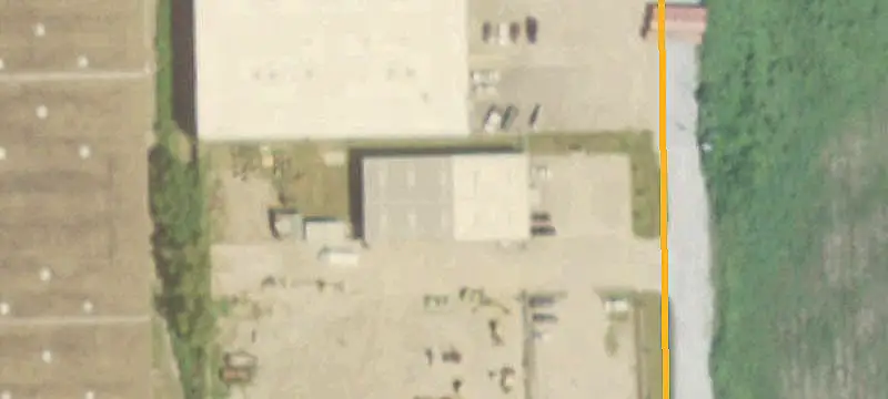 Fenced Flex Space with Warehouse