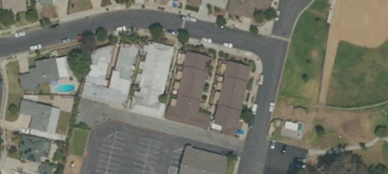 Single-Story Fourplex with Garages