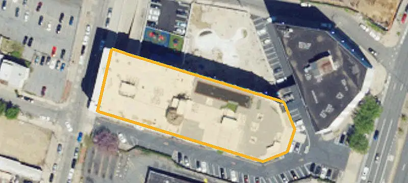 Open-Span Retail Space