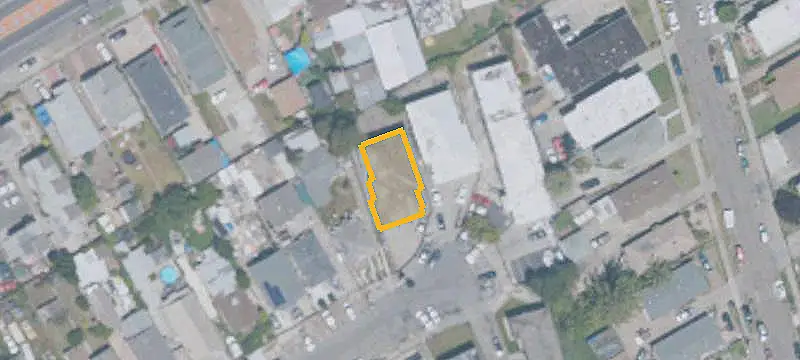 Quadplex with Vacant Units
