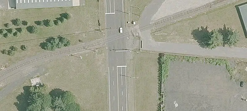 Commercial Land